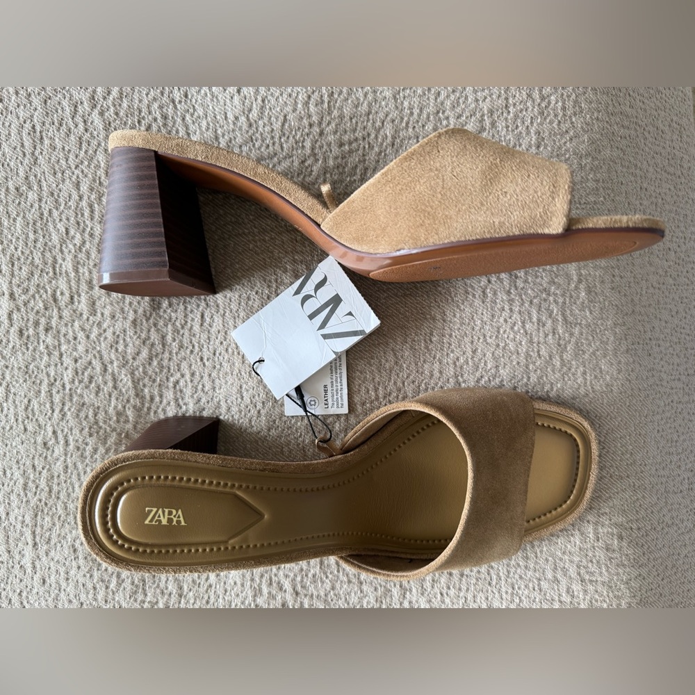 NWT Zara Tan/Greenish Mules with Block Heel